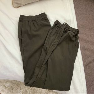 Lululemon Green Joggers